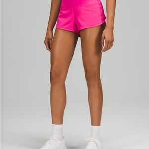 lululemon sonic pink speed up shorts 2.5 inch size 4